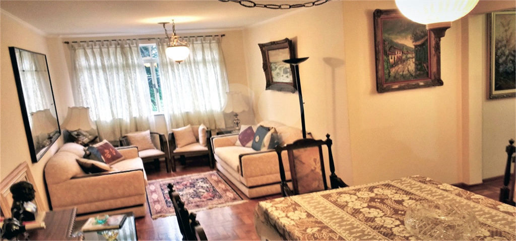 APARTAMENTO em SAÚDE