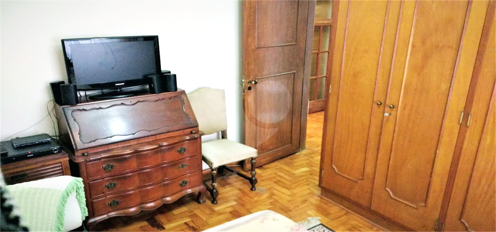 APARTAMENTO em SAÚDE