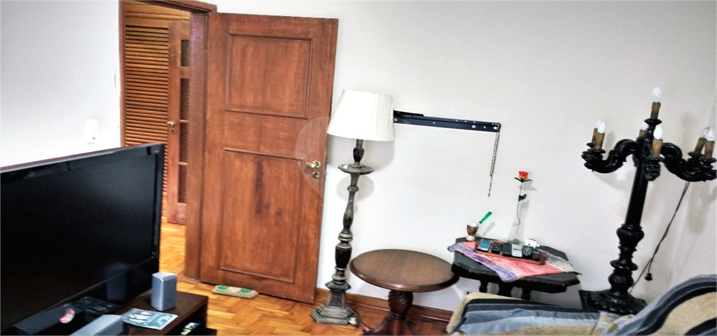 APARTAMENTO em SAÚDE
