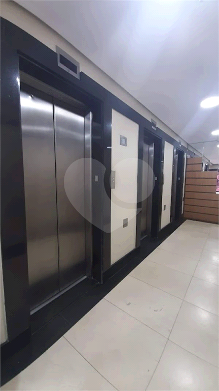 SALAS COMERCIAIS  EM SANTANA - 110M2 