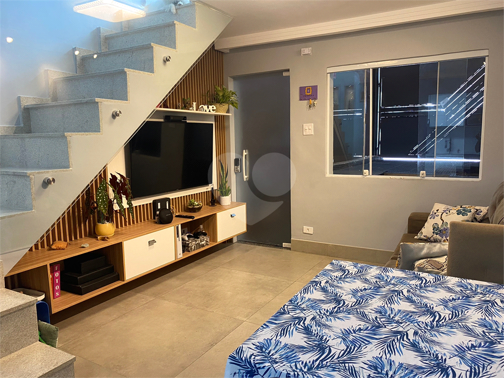 Sobrado à venda com 2 quartos, 70m² - Foto 2