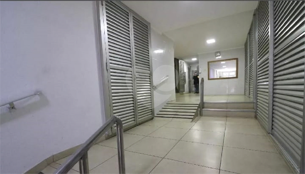 APARTAMENTO em SANTA CECÍLIA