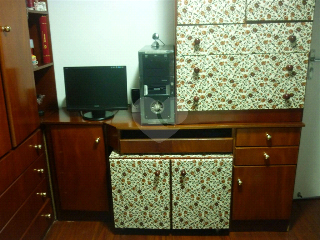 APARTAMENTO em SANTA CECÍLIA
