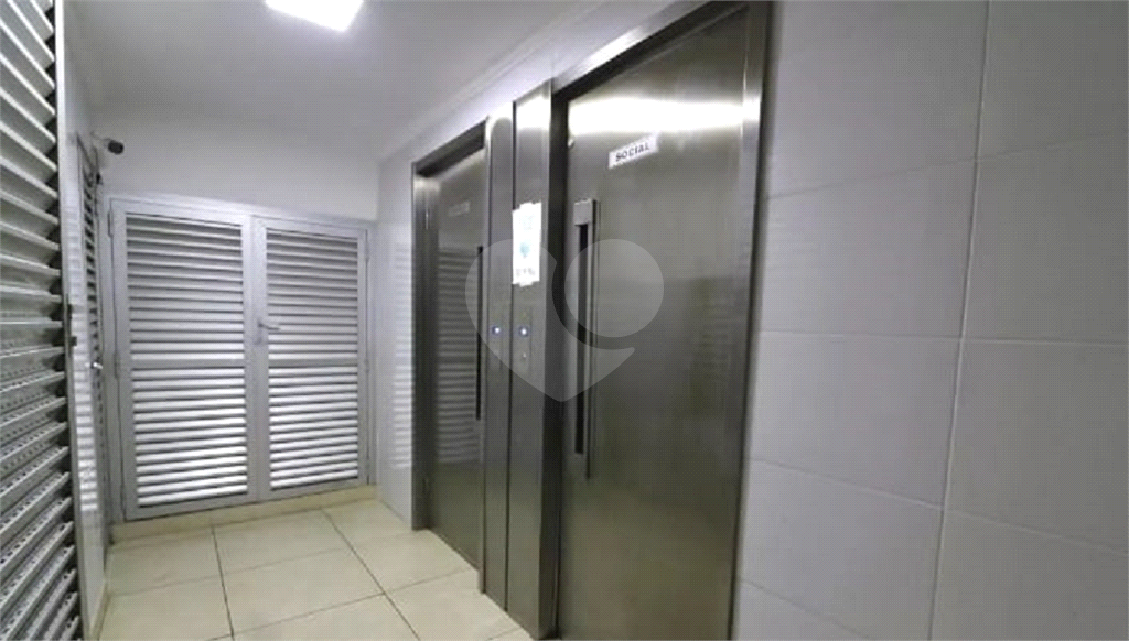APARTAMENTO em SANTA CECÍLIA