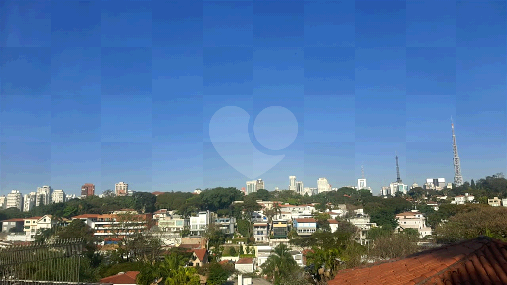 SALAS em PACAEMBU
