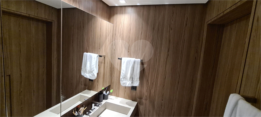 Apartamento 1 suíte, 4 vagas 94m2 Vila Olímpia 
