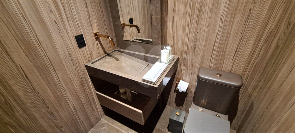 Apartamento 1 suíte, 4 vagas 94m2 Vila Olímpia 

