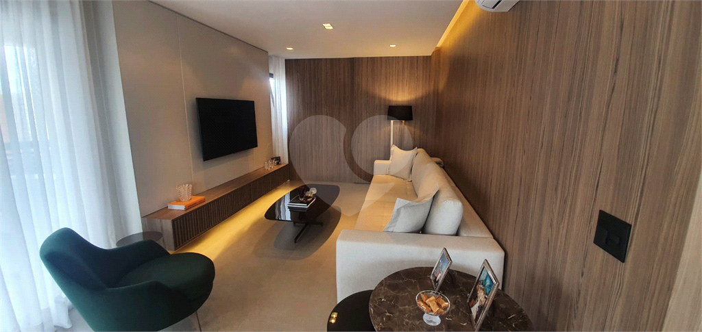 Apartamento 1 suíte, 4 vagas 94m2 Vila Olímpia 
