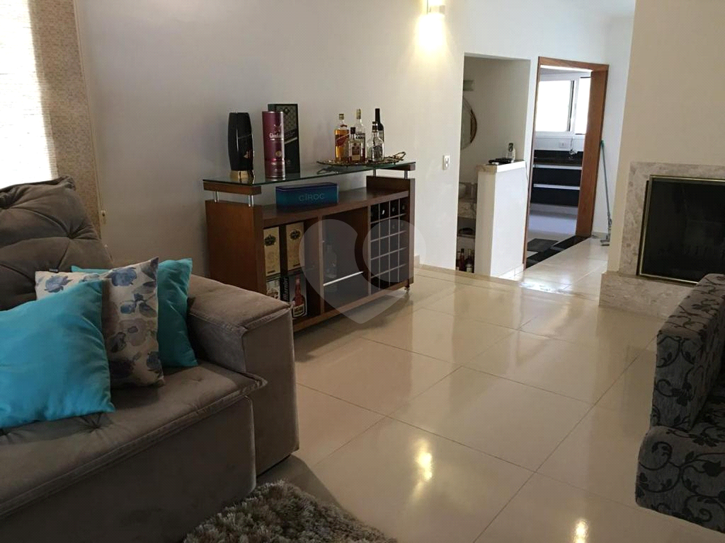 Casa à venda com 3 quartos, 390m² - Foto 12