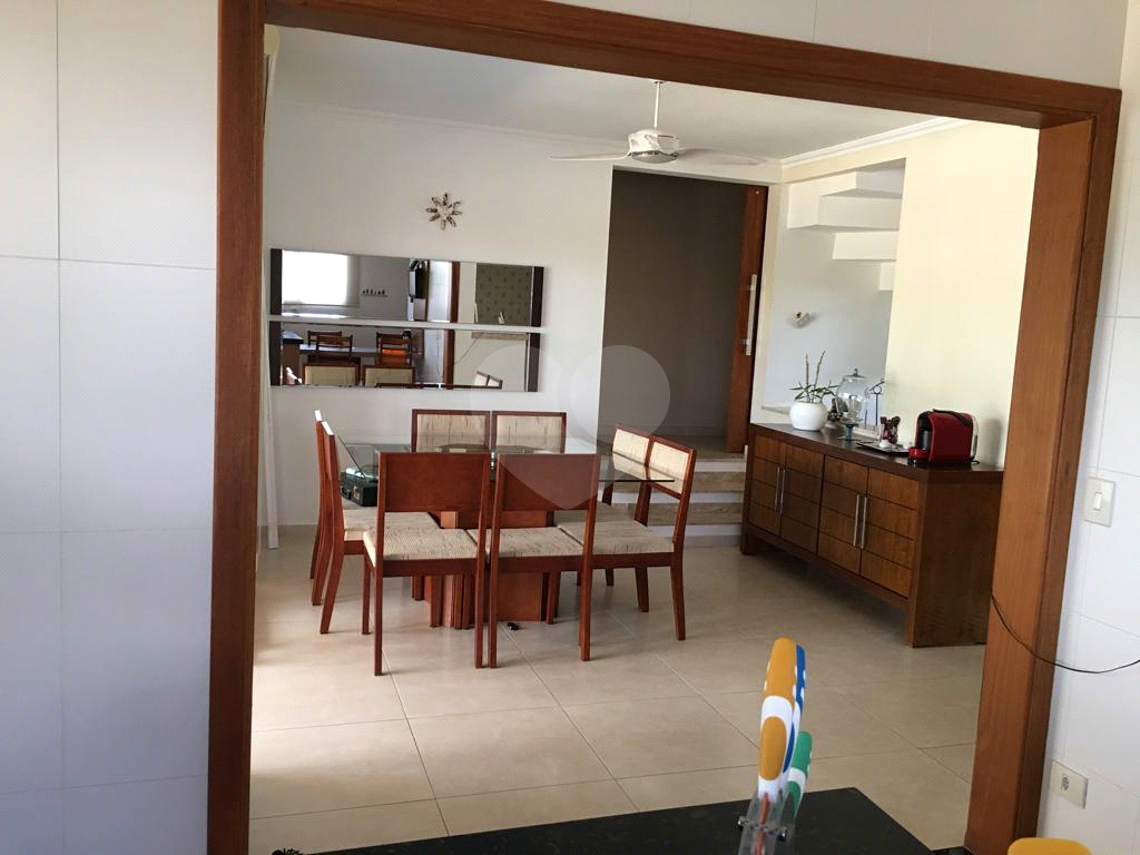 Casa à venda com 3 quartos, 390m² - Foto 15