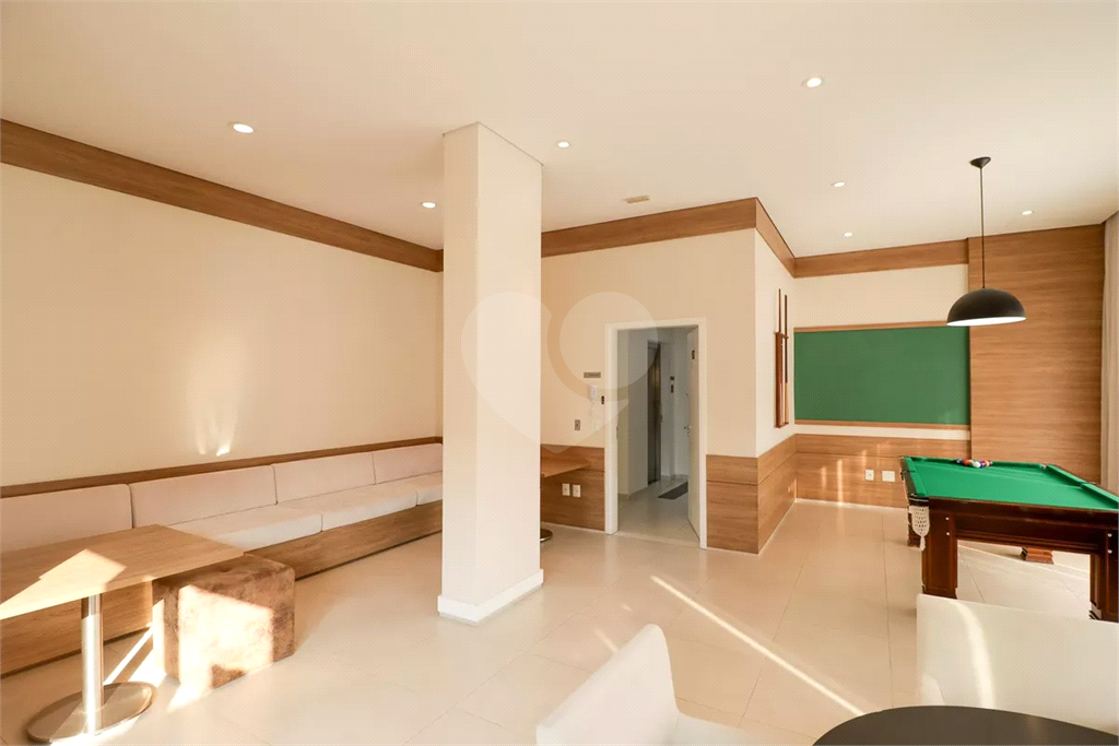 Apartamento para venda em Santana 2 dormitórios, sendo 1 suíte e 2 vagas de garagem 