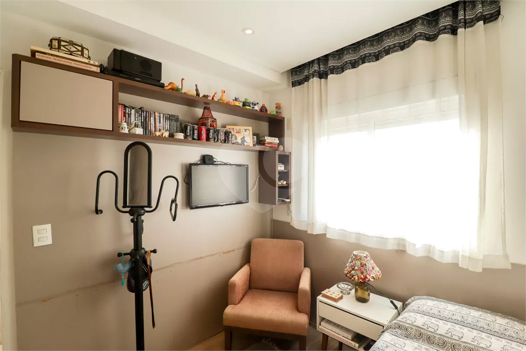 Apartamento para venda em Santana 2 dormitórios, sendo 1 suíte e 2 vagas de garagem 