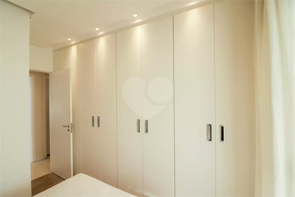 Apartamento para venda em Santana 2 dormitórios, sendo 1 suíte e 2 vagas de garagem 