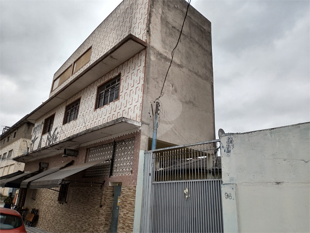 Prédio inteiro na Vila Guilherme