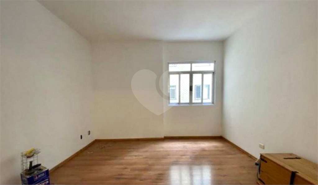 Apartamento de 90m² no Edifício São Raphael 
