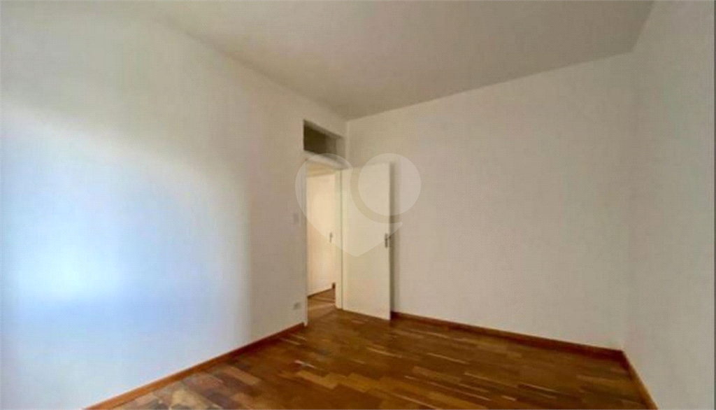 Apartamento de 90m² no Edifício São Raphael 