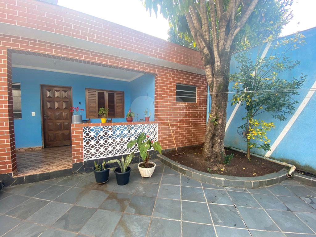 Sobrado à venda com 3 quartos, 208m² - Foto 14