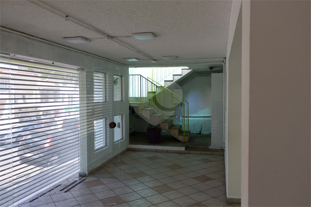 Imóvel comercial com dois pavimentos, Localização excelente meia quadra da Avenida Braz Leme