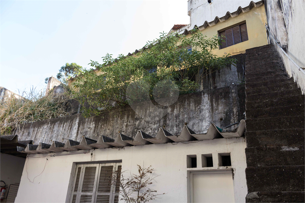 Imóvel comercial com dois pavimentos, Localização excelente meia quadra da Avenida Braz Leme