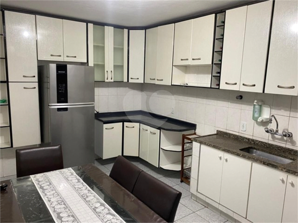 Sobrado Residencial 