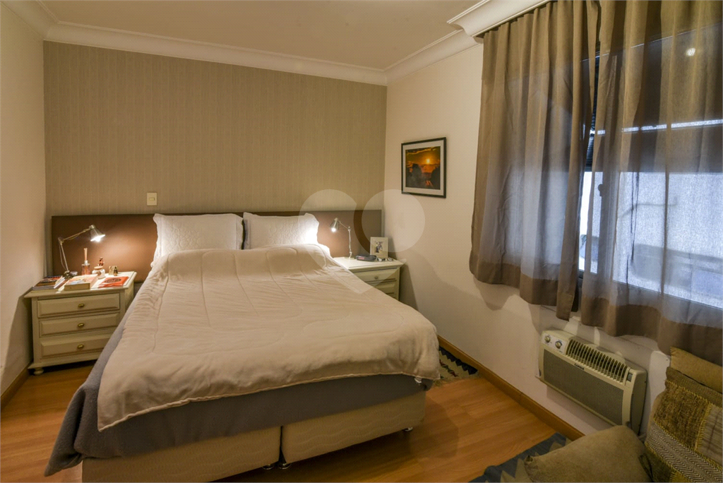 APARTAMENTO em JARDIM PAULISTA