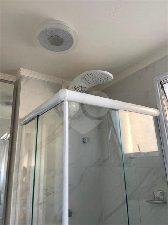 APARTAMENTO em CENTRO