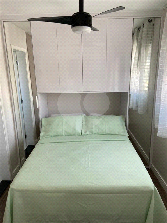 APARTAMENTO em CENTRO