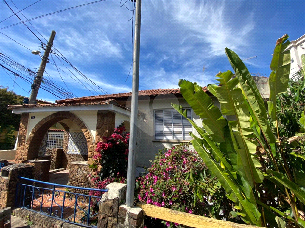 Casa à venda na Parada Inglesa