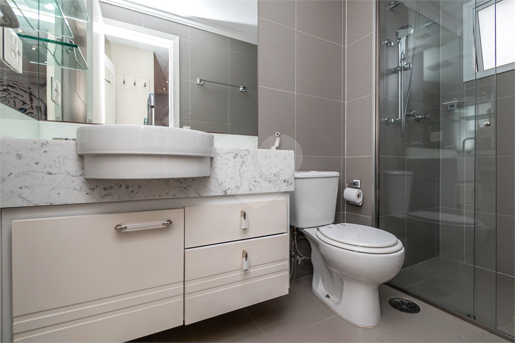 APARTAMENTO À VENDA COM 4 QUARTOS - 3 VAGAS NA VILA ROMANA.