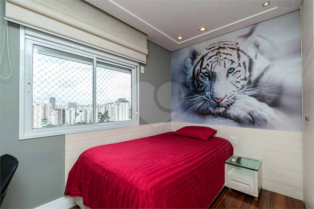 APARTAMENTO À VENDA COM 4 QUARTOS - 3 VAGAS NA VILA ROMANA.