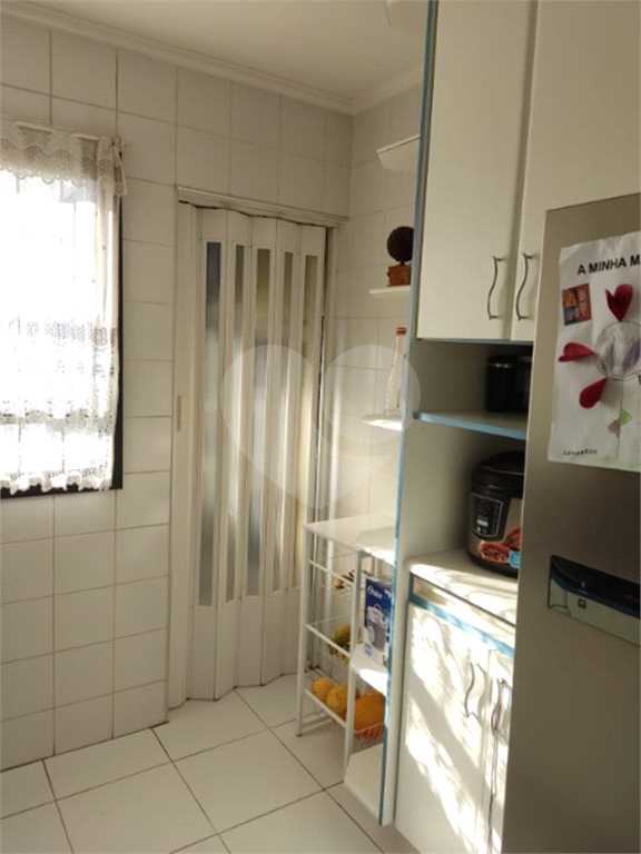 Apartamento à venda com 3 quartos, 100m² - Foto 18