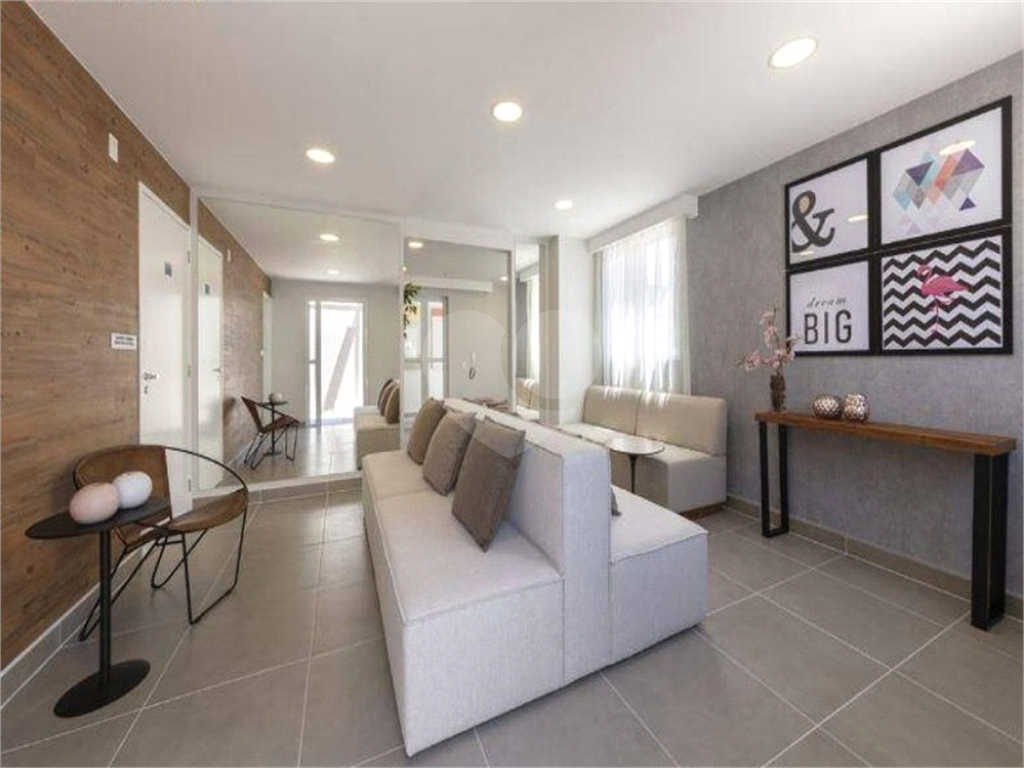 Apartamento à venda com 40m² e 2 dormitórios por 310 mil reais, localizado no bairro SANTANA