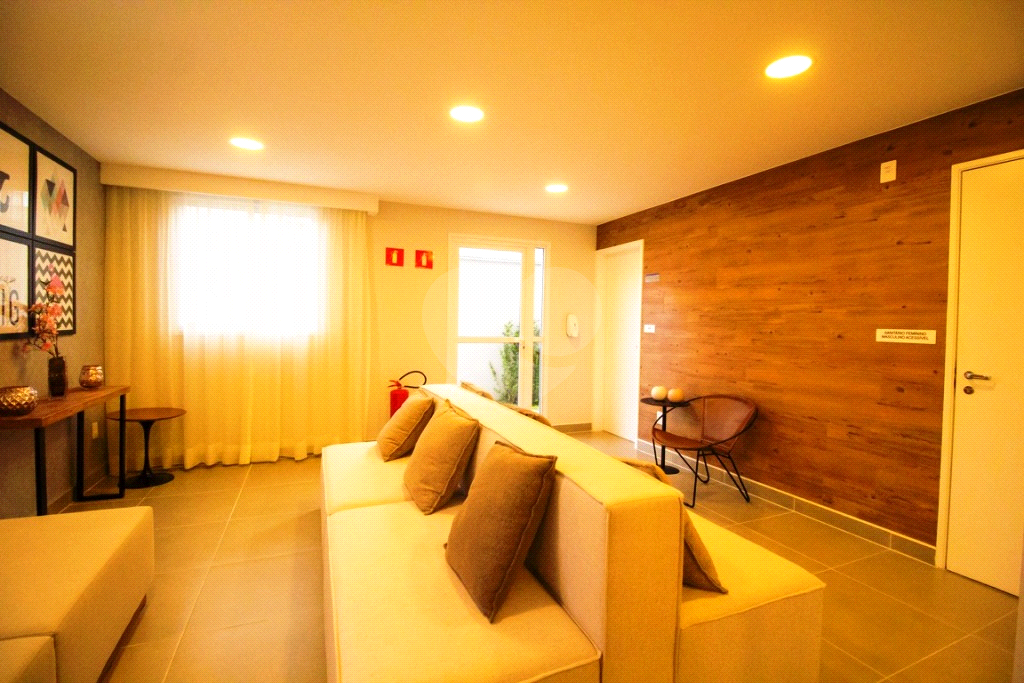 Apartamento à venda com 40m² e 2 dormitórios por 310 mil reais, localizado no bairro SANTANA