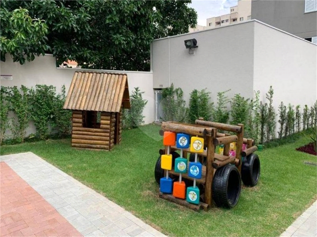 Apartamento à venda com 40m² e 2 dormitórios por 310 mil reais, localizado no bairro SANTANA