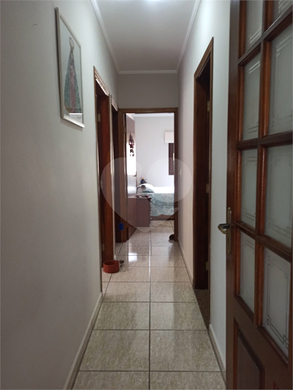 Casa à venda e aluguel com 4 quartos, 300m² - Foto 12