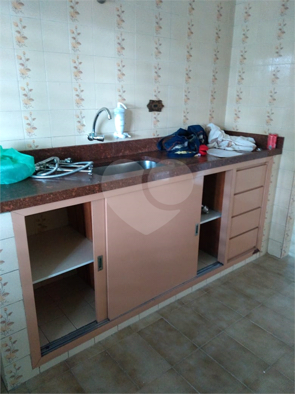 Apartamento à venda com 2 quartos, 76m² - Foto 9