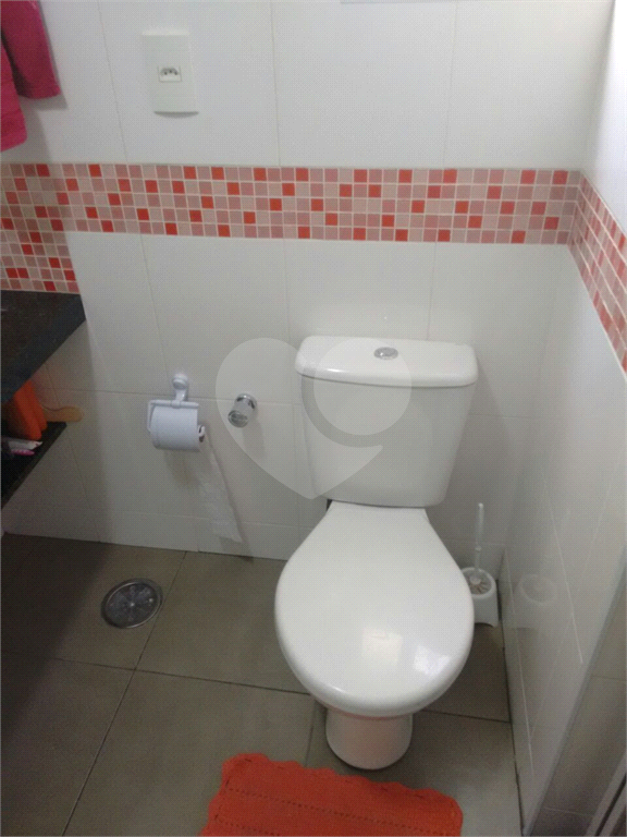 Apartamento à venda com 2 quartos, 76m² - Foto 17