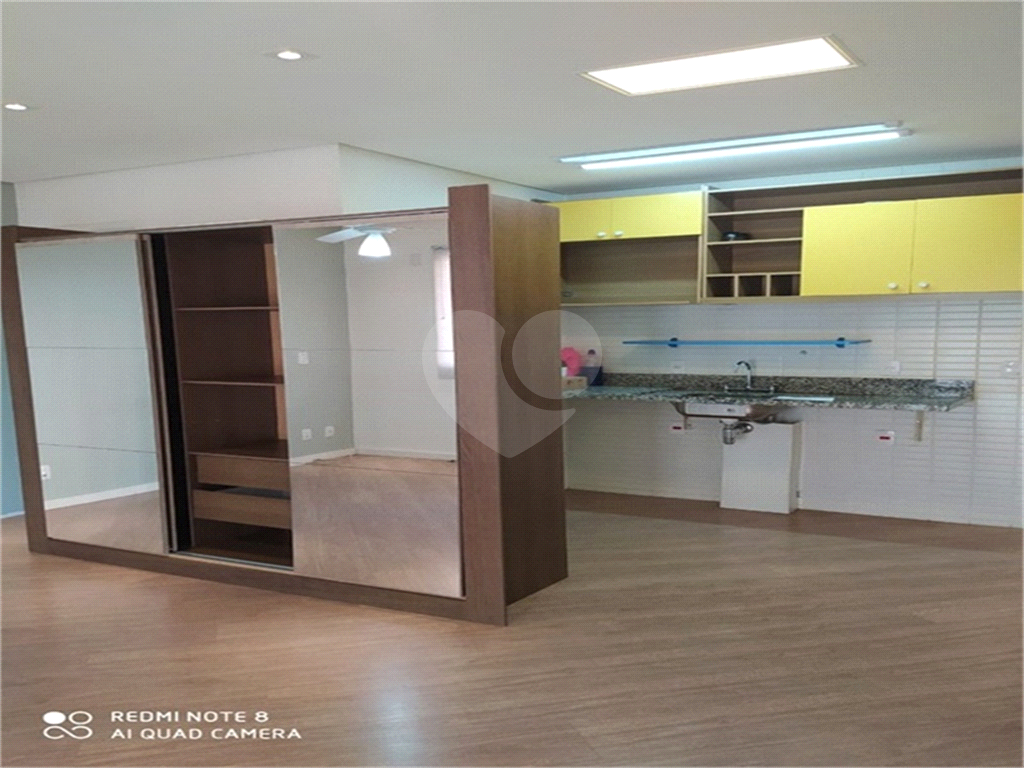 Apartamento à venda com 1 quarto, 38m² - Foto 12