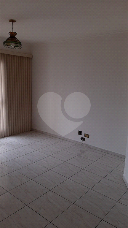 APARTAMENTO em TUCURUVI