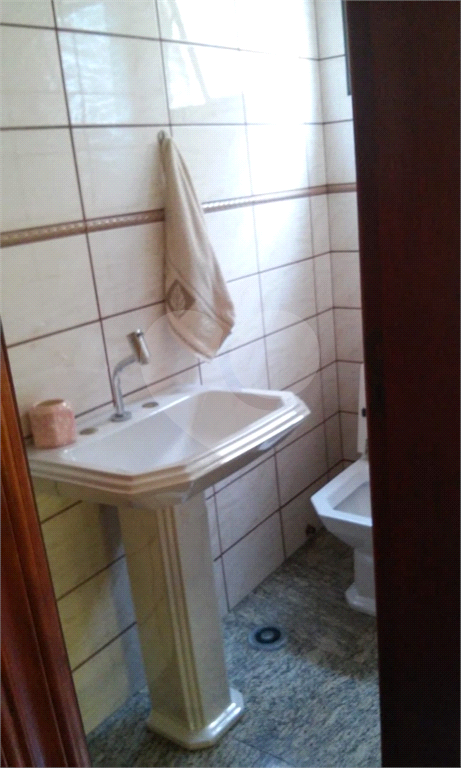 Sobrado à venda com 4 quartos, 250m² - Foto 19