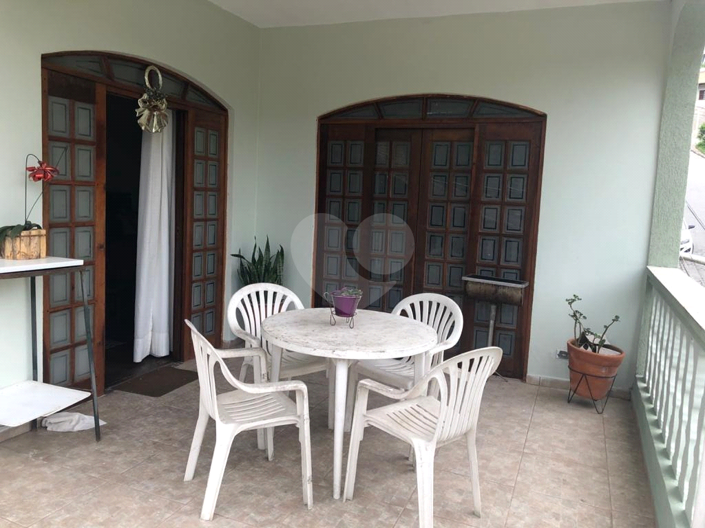 Casa à venda com 4 quartos, 230m² - Foto 7