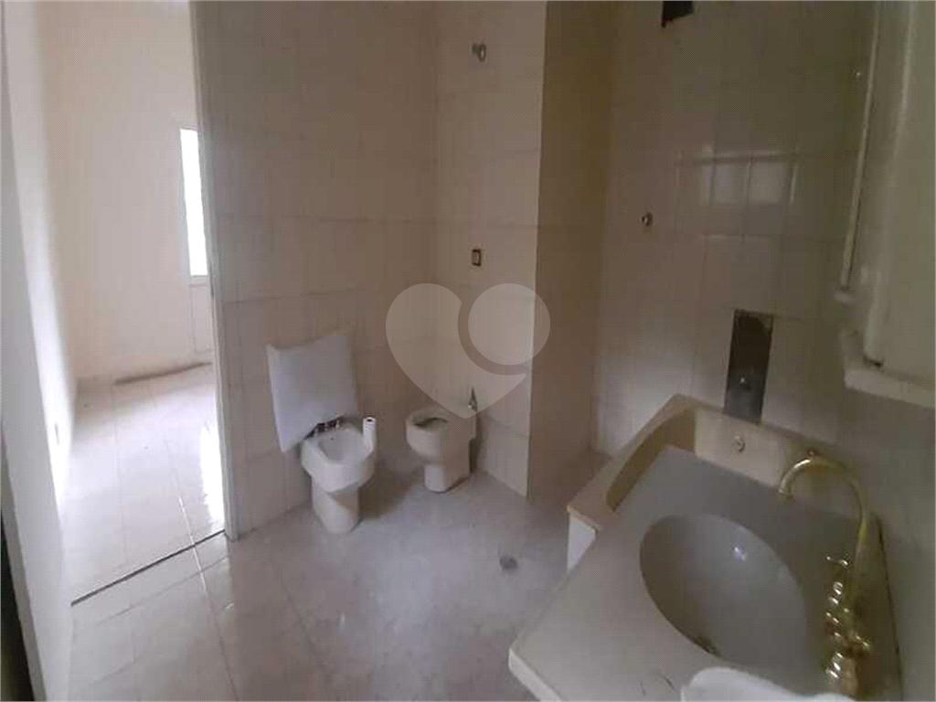 Sobrado à venda com 4 quartos, 230m² - Foto 12