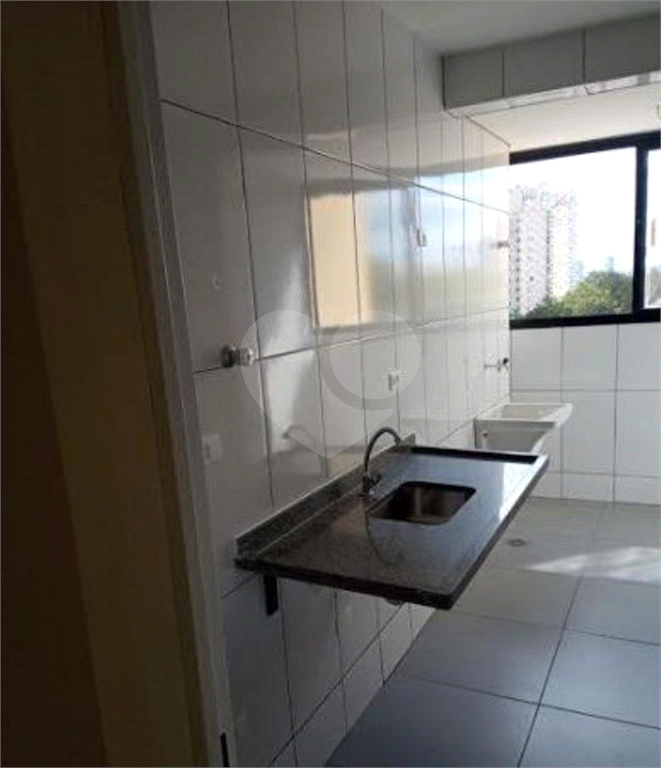 APARTAMENTO em VILA CARRÃO