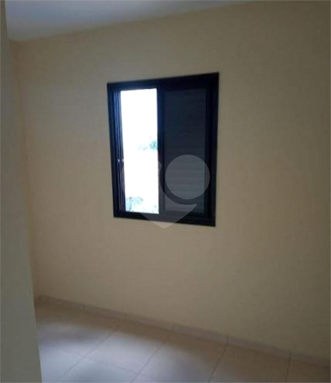 APARTAMENTO em VILA CARRÃO
