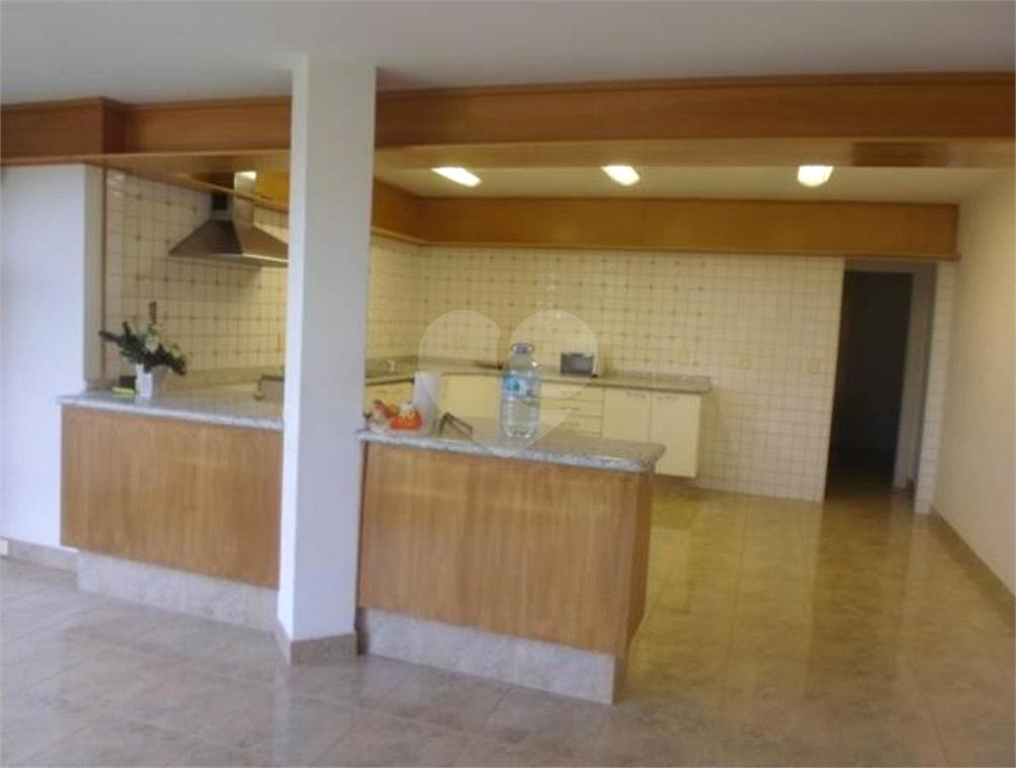 Casa à venda com 3 quartos, 606m² - Foto 5