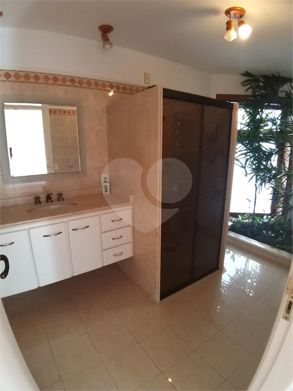 Casa à venda com 3 quartos, 606m² - Foto 31