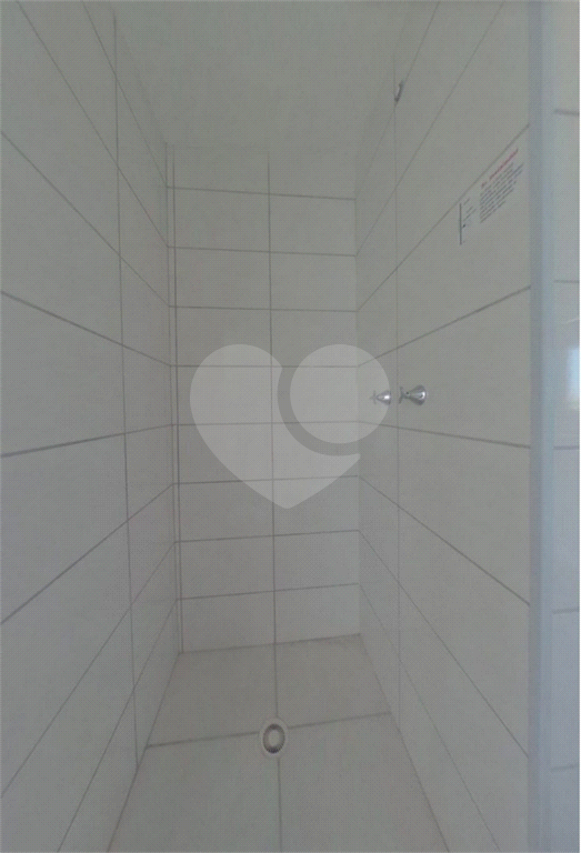 APARTAMENTO em PARQUE BRISTOL