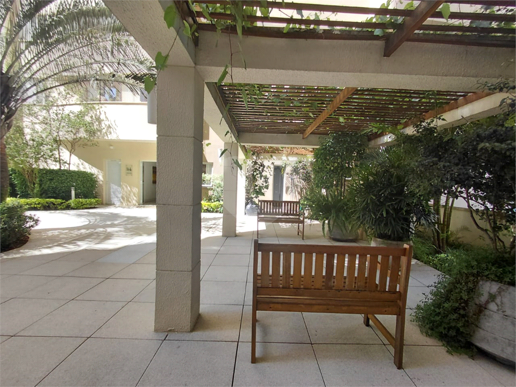 Imóvel de 46m² sala de estar cozinha e lavanderia com lazer completo 2 quartos Pompéia