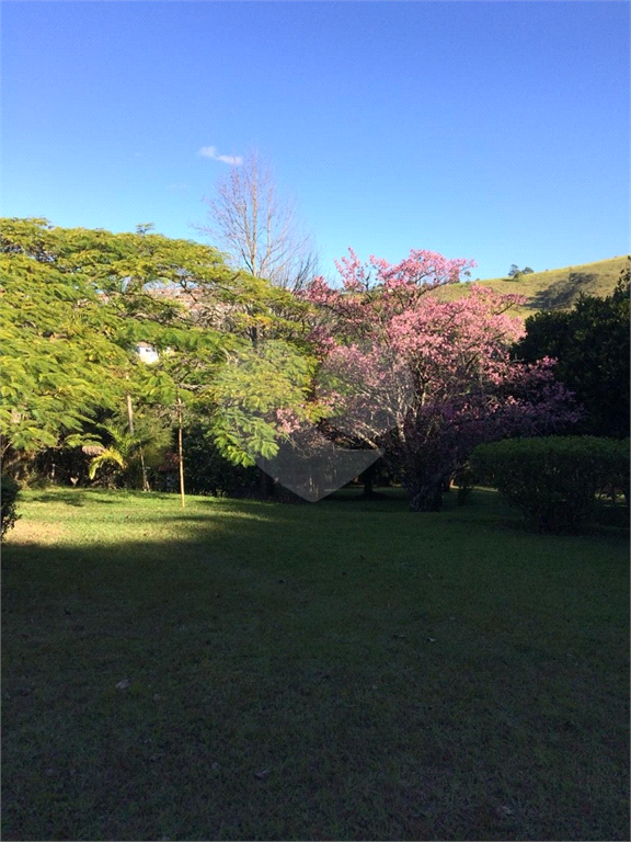 Fazenda à venda com 8 quartos, 310m² - Foto 11