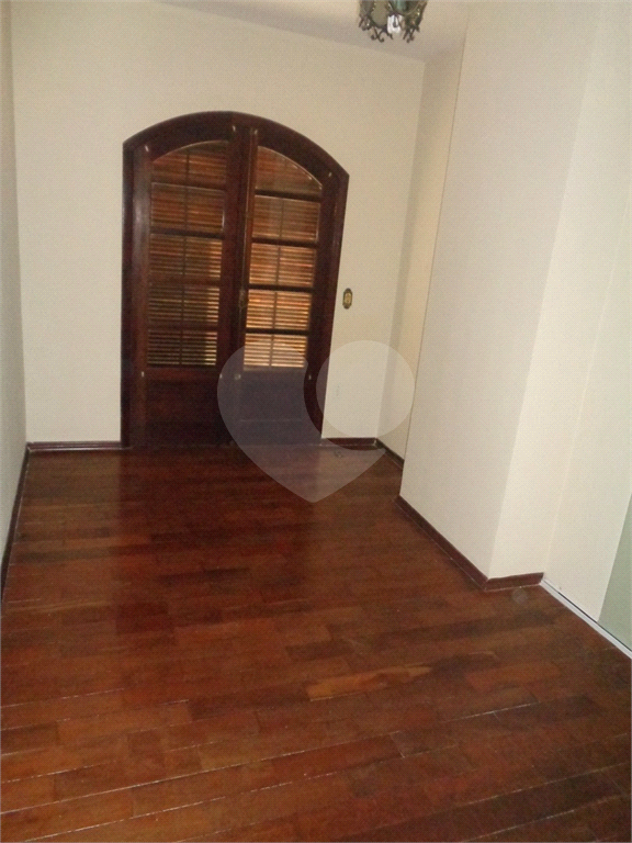 Casa à venda com 5 quartos, 1000m² - Foto 44